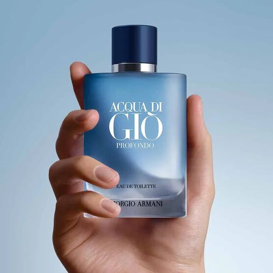 Perfume Giorgio Armani Acqua di Giò Profondo Masculino Eau de Toilette